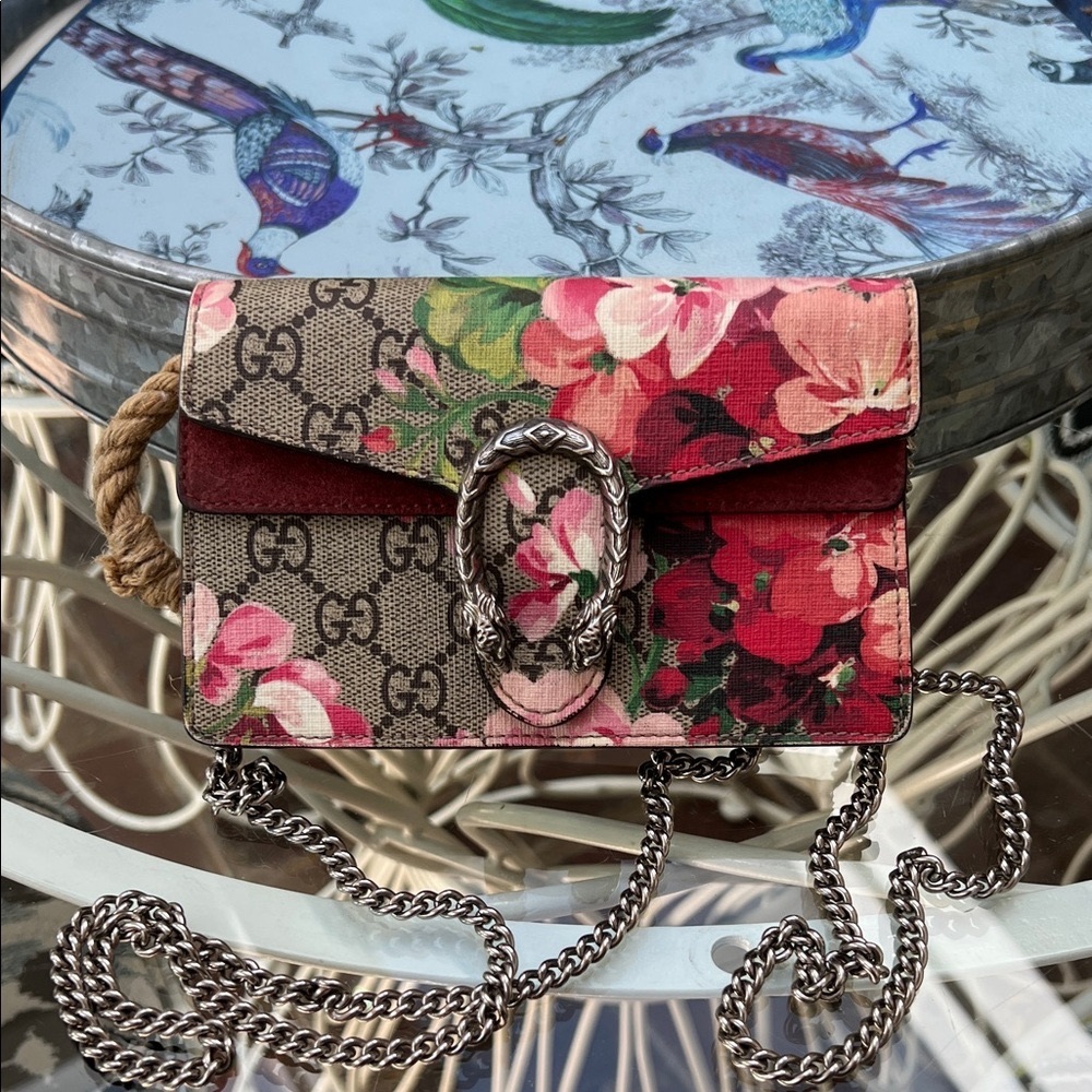 Gucci Dionysus mini Floral Canvas Crossbody Bag with Chain excellent shape. 🔥
